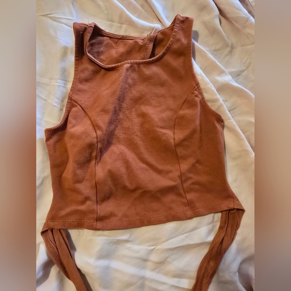 Lulu's Rust-Orange Tie Back Cropped Tank Top